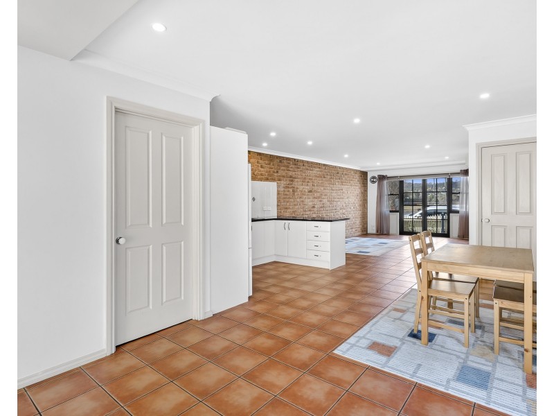 Unit 1/1-3 Glebe Avenue, Goulburn NSW 2580