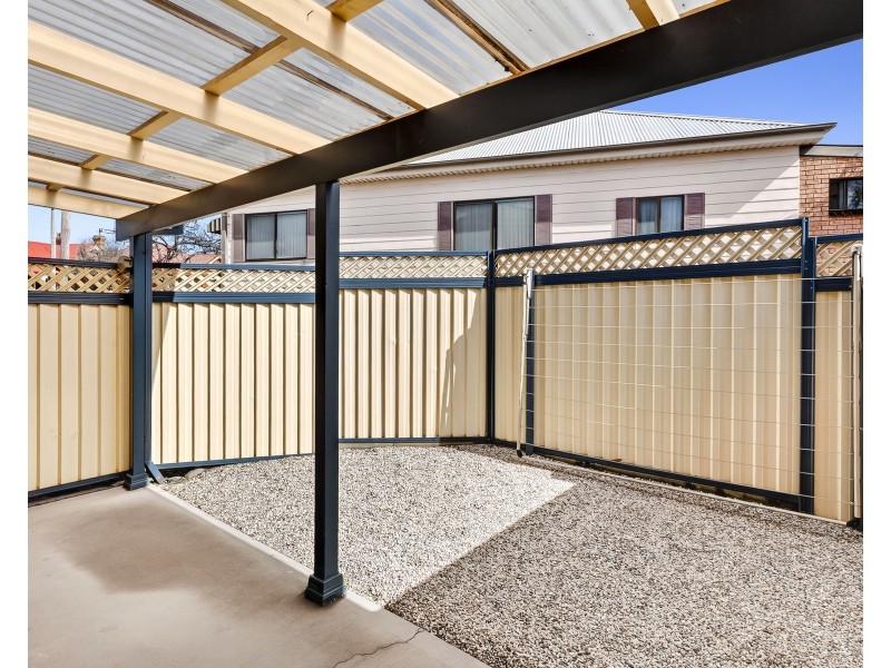 Unit 1/1-3 Glebe Avenue, Goulburn NSW 2580