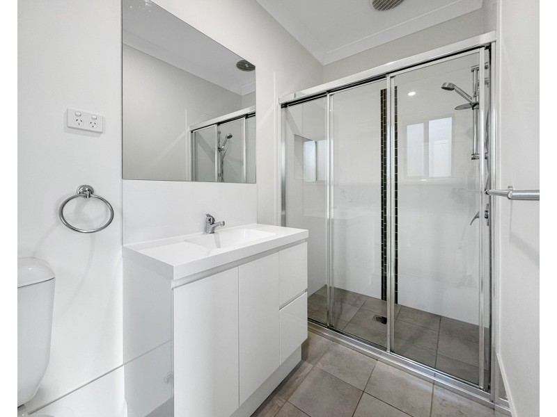 12B Mcgrath Pl, Goulburn NSW 2580