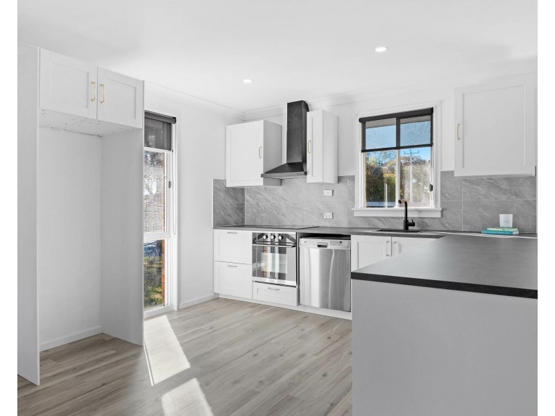103 Albert St, Goulburn NSW 2580