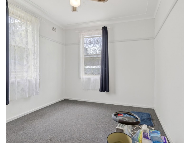 33 Wyatt Street, Goulburn NSW 2580