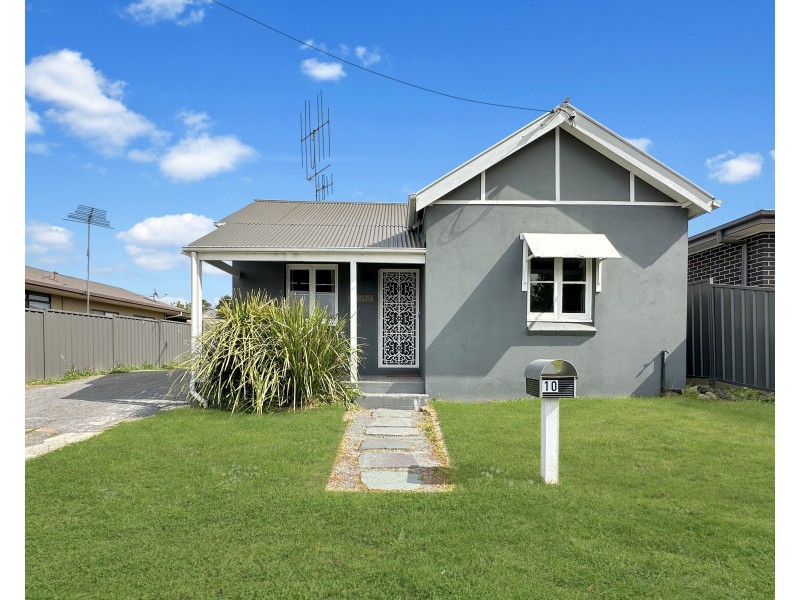 10 Furner Street, Goulburn NSW 2580
