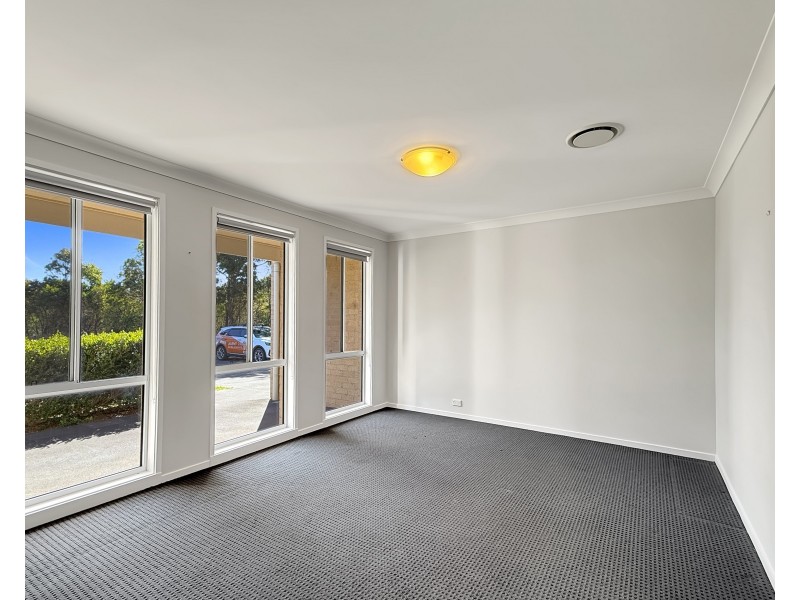 6 Dunne Close, Goulburn NSW 2580