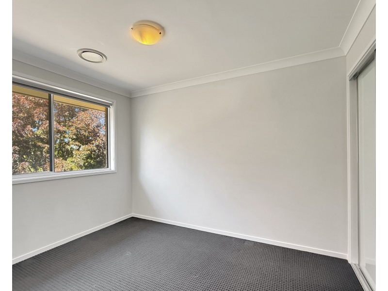 6 Dunne Close, Goulburn NSW 2580