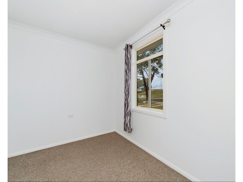 119 Finlay Rd, Goulburn NSW 2580