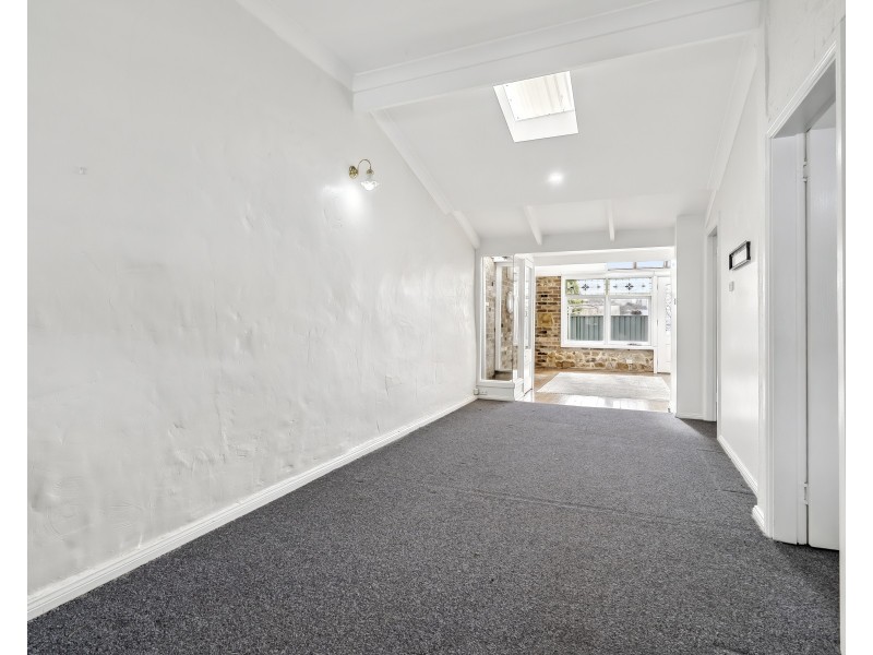 9 Addison Street, Goulburn NSW 2580