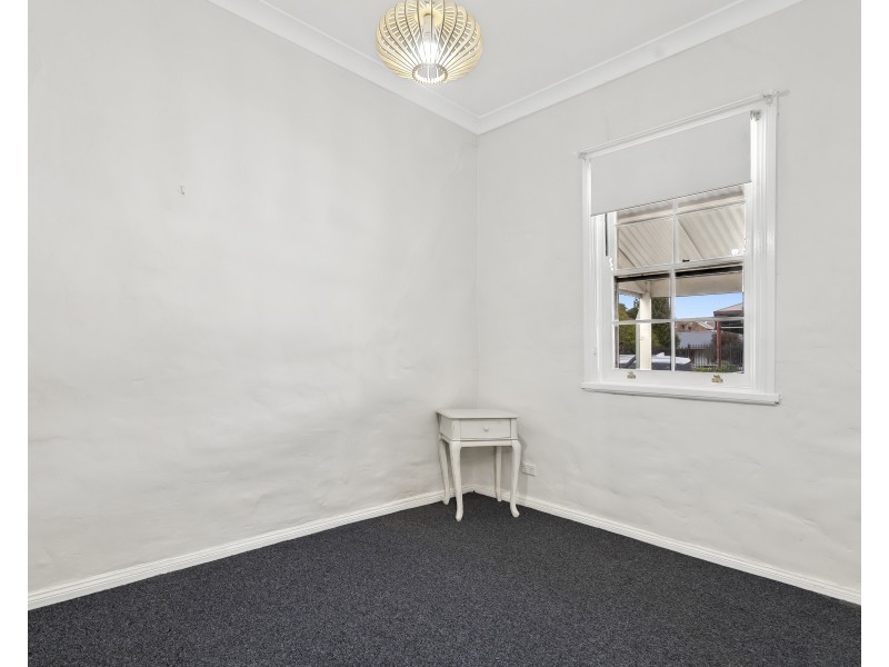 9 Addison Street, Goulburn NSW 2580
