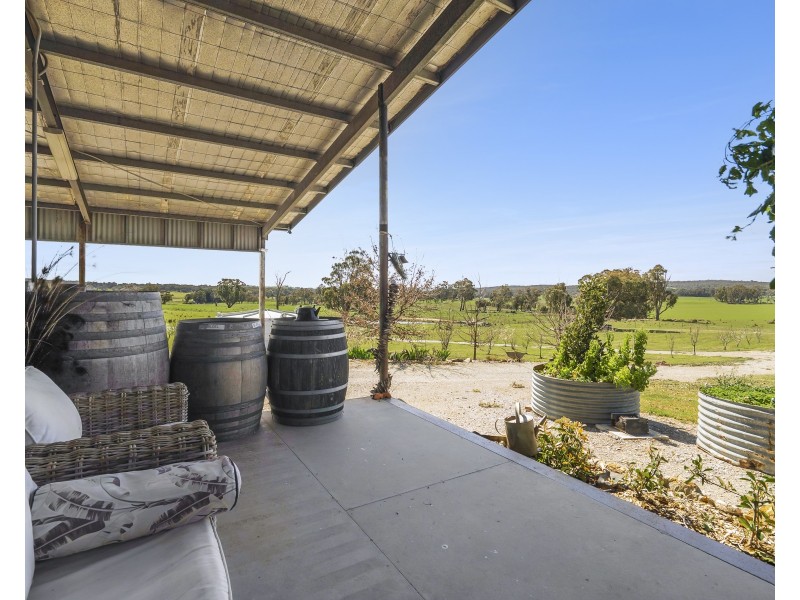 “Sugar Plums”/997 Tyrl Tyrl Road, Golspie NSW 2580