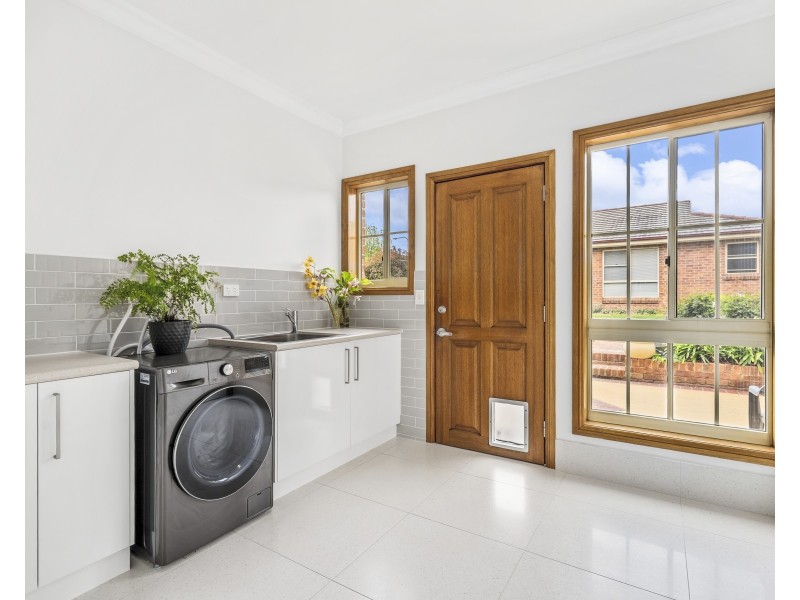 7 Mary Martin Drive, Goulburn NSW 2580