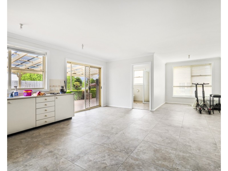 7 Mary Martin Drive, Goulburn NSW 2580