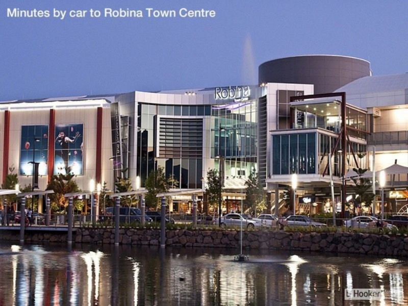 142/1-7 Moores Cr, Varsity Lakes QLD 4227