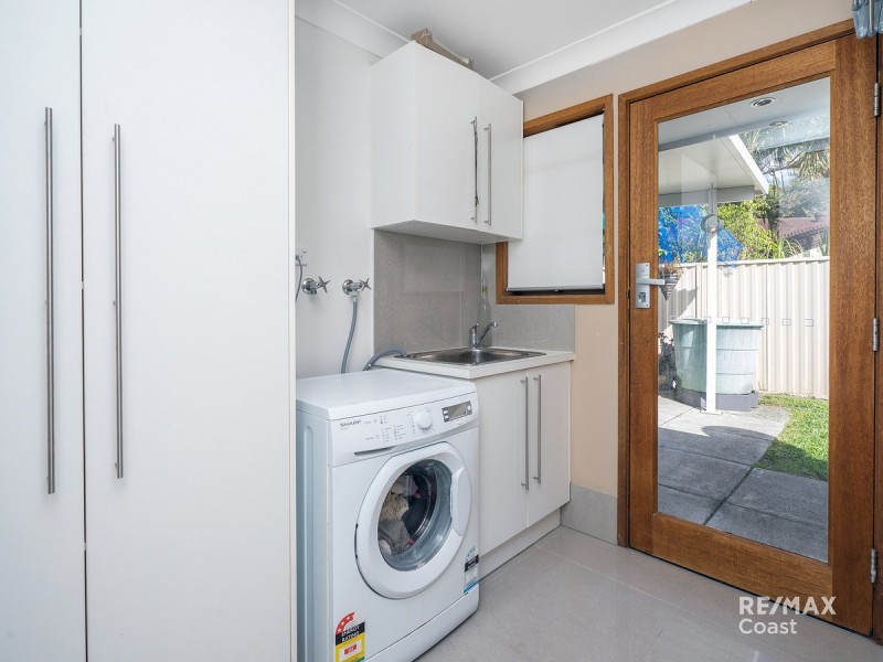 1 Tekapo Street, Broadbeach Waters QLD 4218