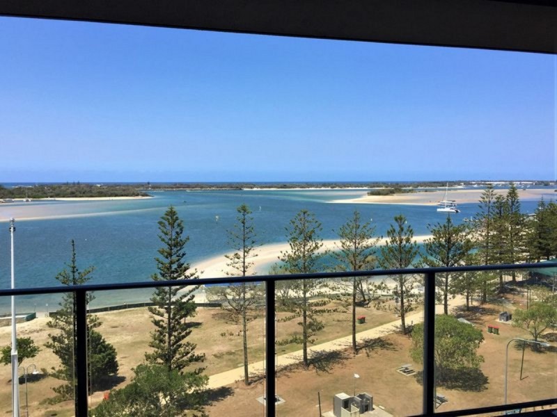 804/378 Marine Parade, Labrador QLD 4215