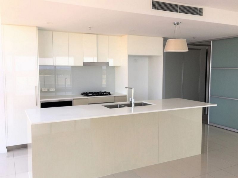 804/378 Marine Parade, Labrador QLD 4215