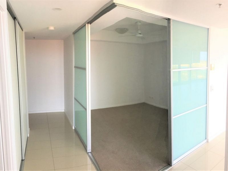 804/378 Marine Parade, Labrador QLD 4215