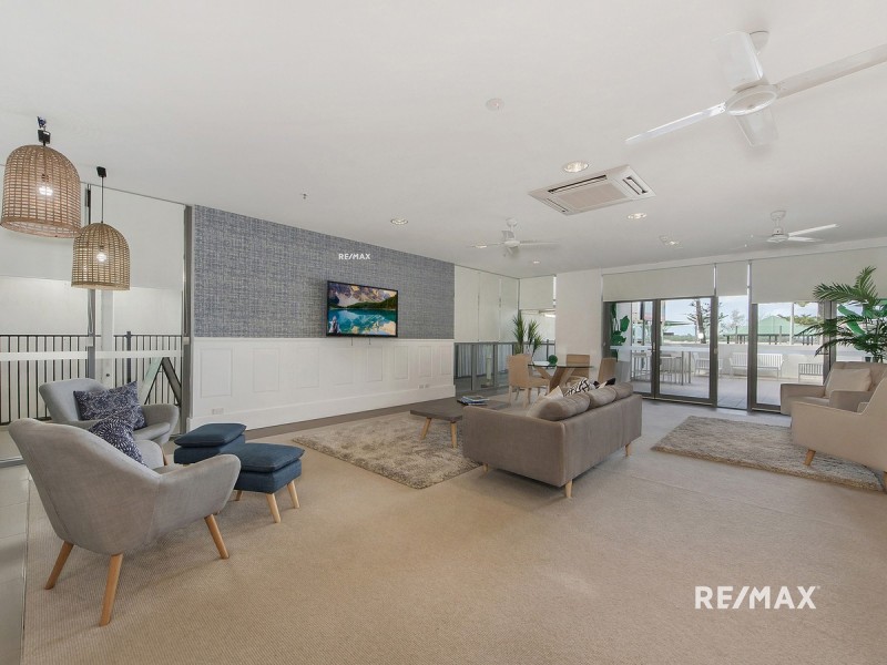 804/378 Marine Parade, Labrador QLD 4215