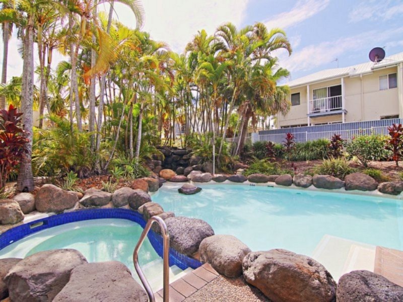 34/16 Crescent Avenue, Mermaid Beach QLD 4218