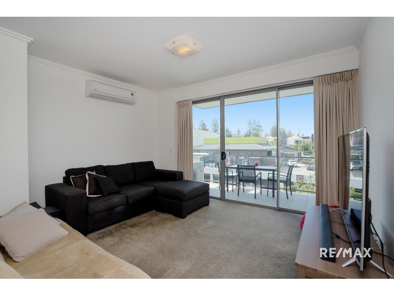 64/1 Gaven Crescent, Mermaid Beach QLD 4218