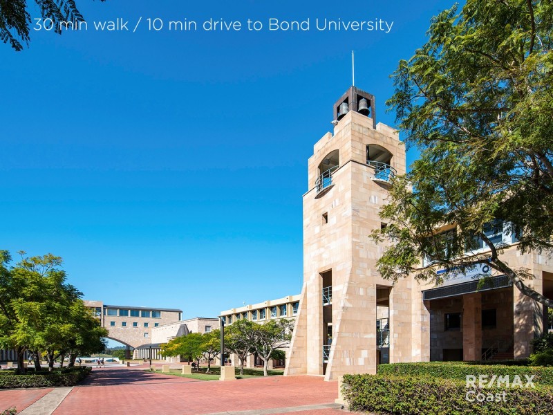 30 Meridien Avenue, Varsity Lakes QLD 4227