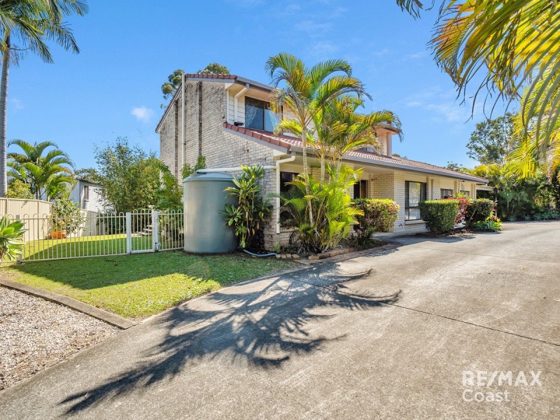 64 Yangoora Crescent, Ashmore QLD 4214
