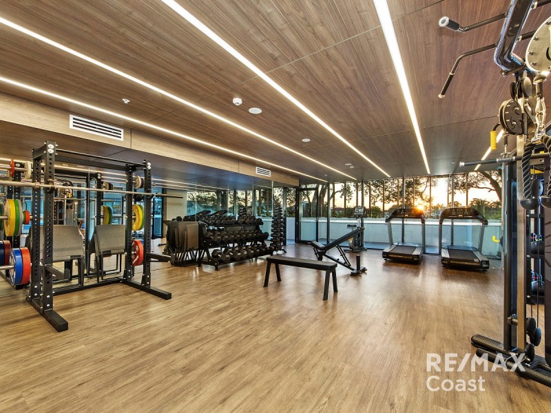 1104/372 Marine Parade, Labrador QLD 4215