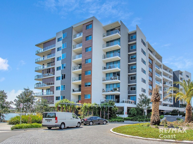 2316/397 Christine Avenue, Varsity Lakes QLD 4227