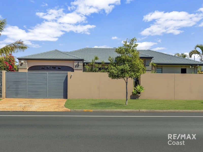 43 Edinburgh  Road, Benowa Waters QLD 4217