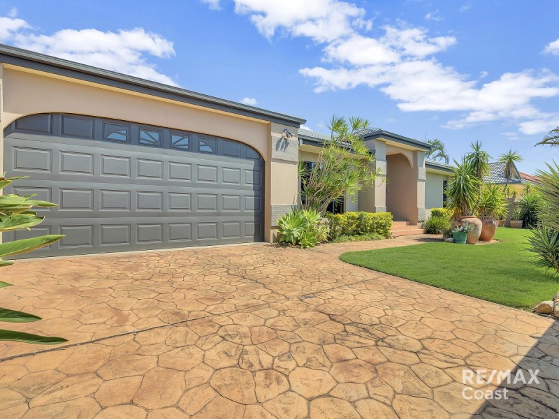 43 Edinburgh  Road, Benowa Waters QLD 4217