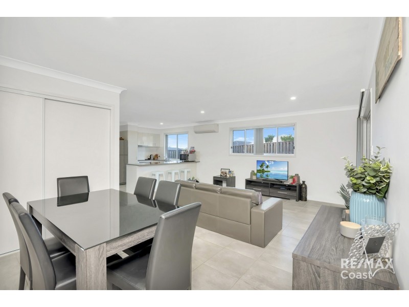 33 McWilliam Street, Pimpama QLD 4209