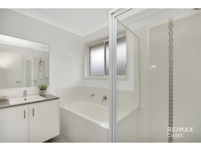 33 McWilliam Street, Pimpama QLD 4209