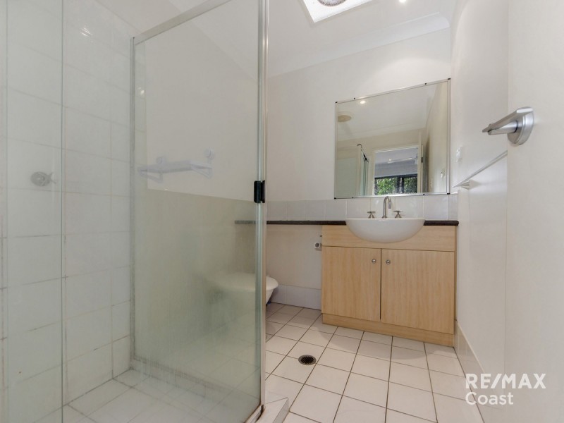 1/18 Geraldton Drive, Varsity Lakes QLD 4227