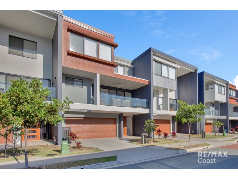 45 Park Cove Boulevard, Hope Island QLD 4212