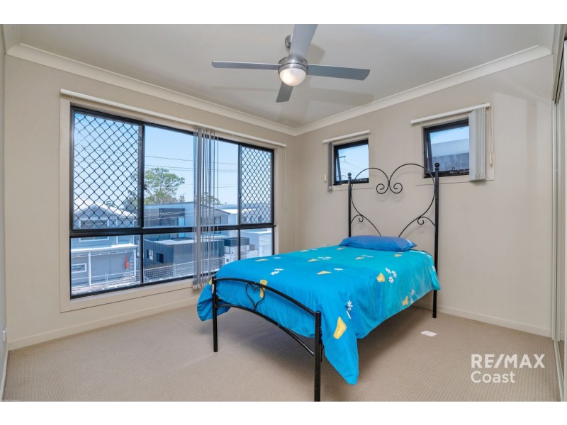 2/51 Ashbourne Terrace, Biggera Waters QLD 4216