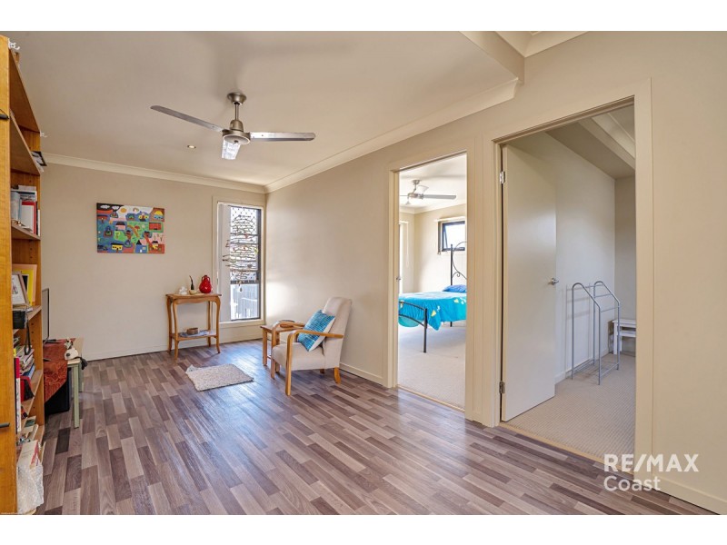 2/51 Ashbourne Terrace, Biggera Waters QLD 4216