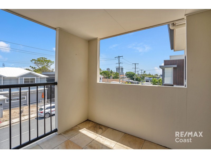 2/51 Ashbourne Terrace, Biggera Waters QLD 4216
