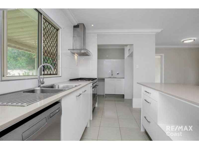70 Eugaree Street, Southport QLD 4215