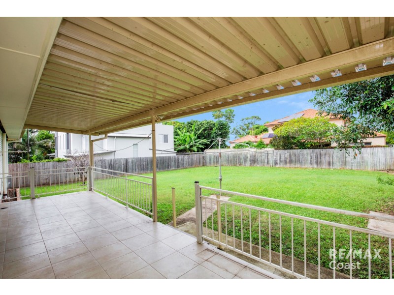 70 Eugaree Street, Southport QLD 4215