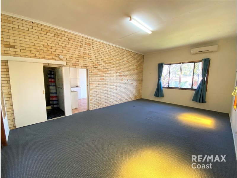 31 Loweana Street, Southport QLD 4215