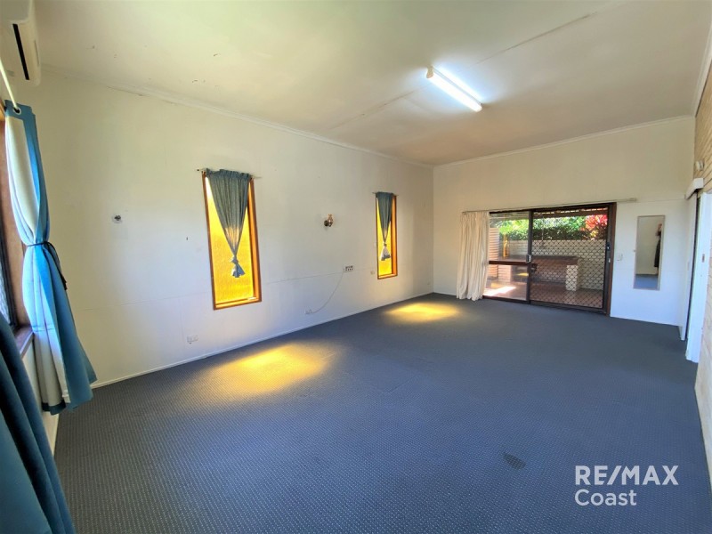 31 Loweana Street, Southport QLD 4215