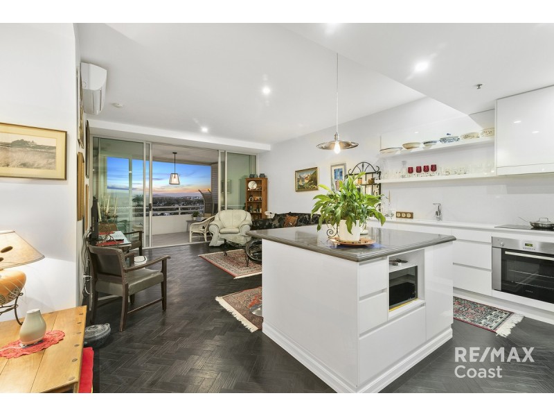 1306/360 Marine Parade, Labrador QLD 4215