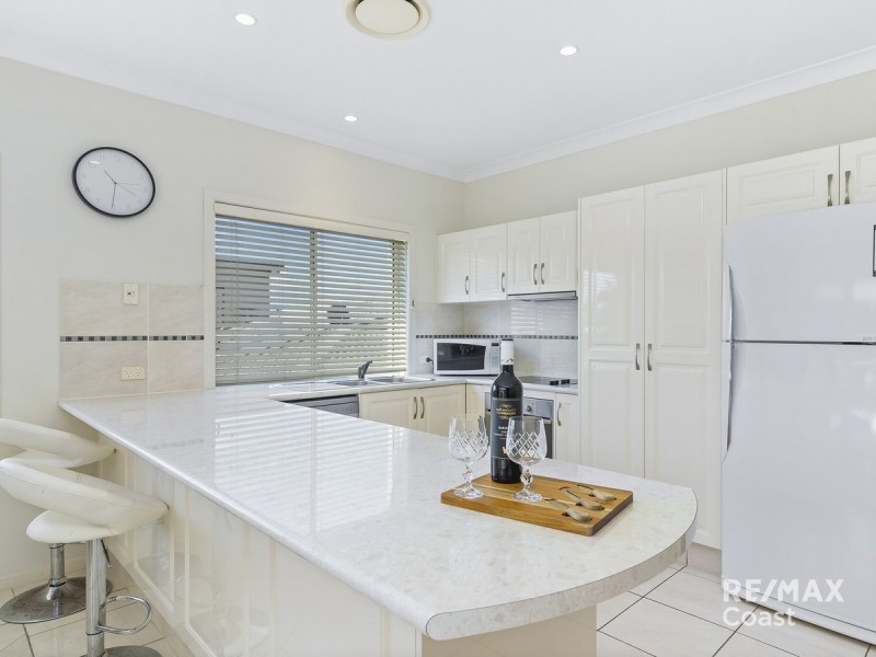 2/3 Joseph Street, Runaway Bay QLD 4216