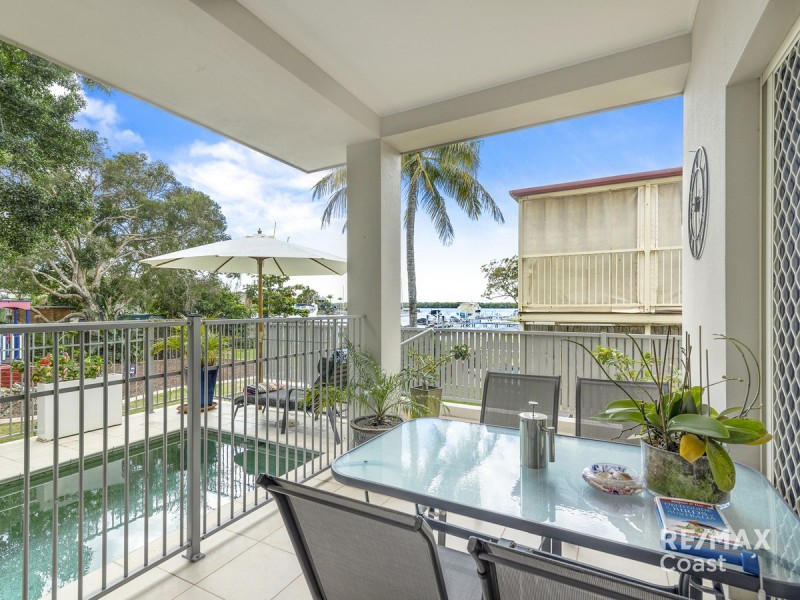 2/3 Joseph Street, Runaway Bay QLD 4216