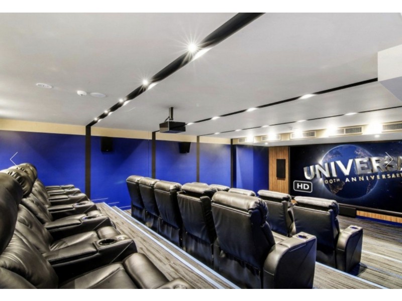 2410/5 Harbour Side Court, Biggera Waters QLD 4216