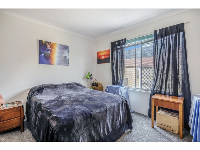 7/25 White Street, Southport QLD 4215