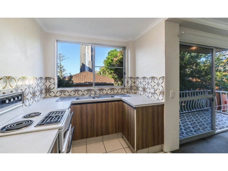 7/25 White Street, Southport QLD 4215