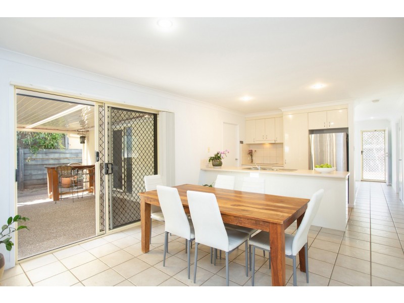 13 Gerard Street, Pacific Pines QLD 4211