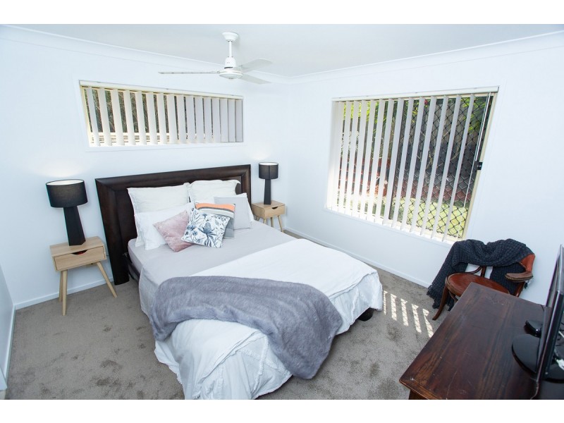 13 Gerard Street, Pacific Pines QLD 4211