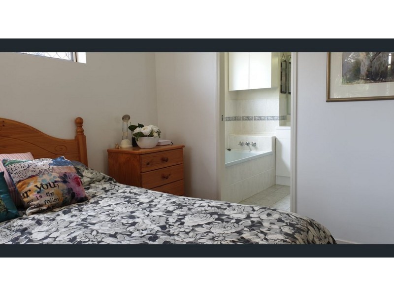 2/28 Sykes Court, Southport QLD 4215