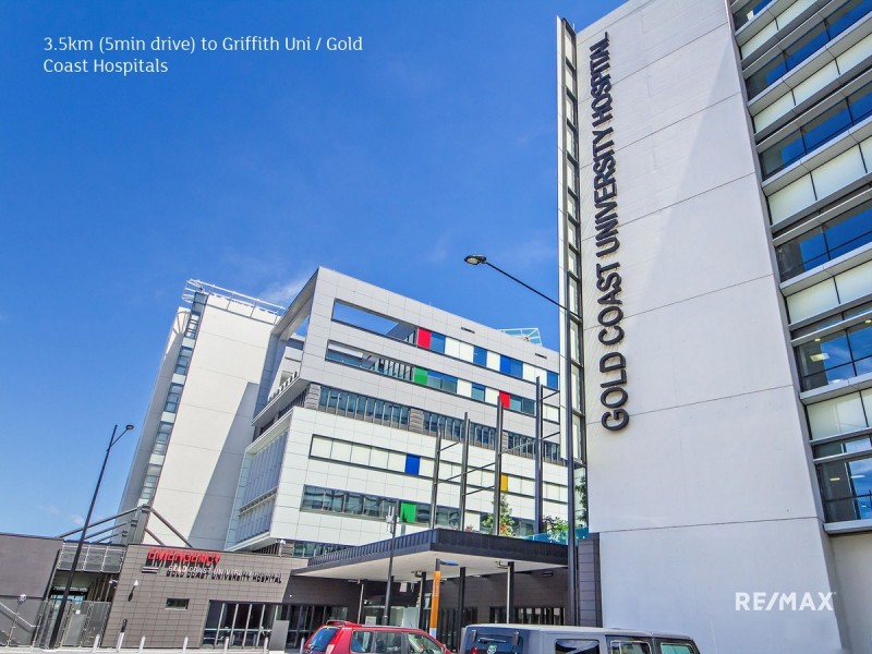 8/35 Whiting Street, Labrador QLD 4215