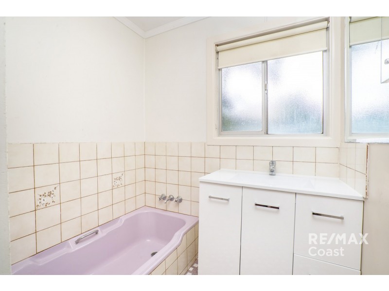 7 Locke Street, Southport QLD 4215